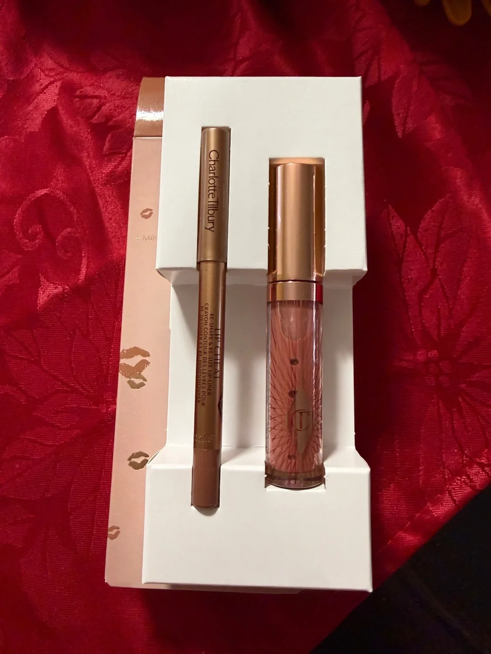 Charlotte Tilbury Nude Pink Glossy Lip Trio Set